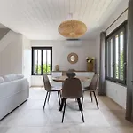 Maison - Maison Design Et Climatisee Avec Jardin * Billy (Allier)